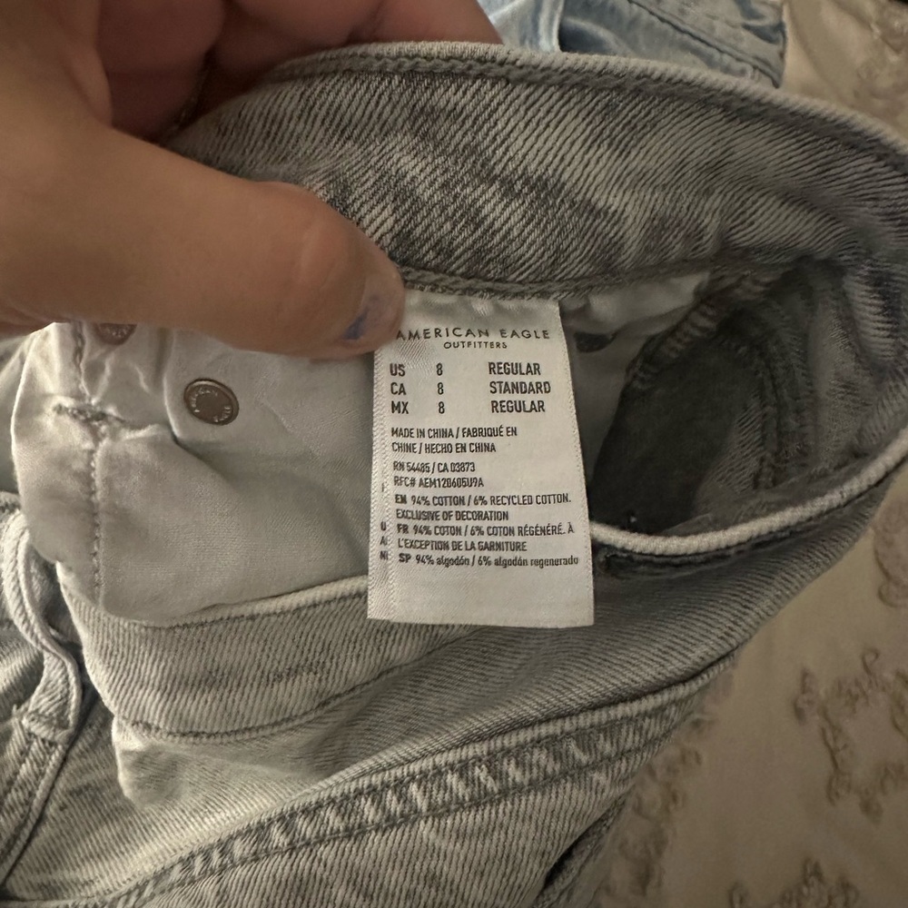 American Eagle Light Gray Jeans